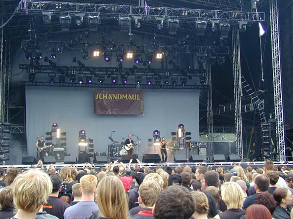 Mera-Luna_2002 181